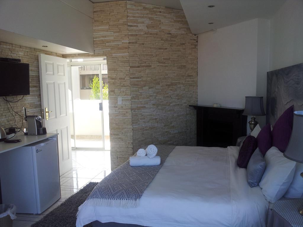 Bread & Barrel Palazzo Blouberg Otel Bloubergstrand Dış mekan fotoğraf